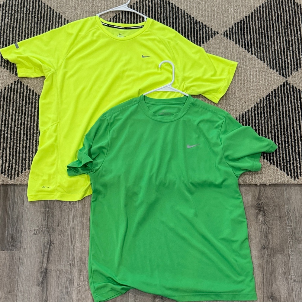 Nike Dri fit Vibrant Yellow and Green Tees men’s XL 2 shirts